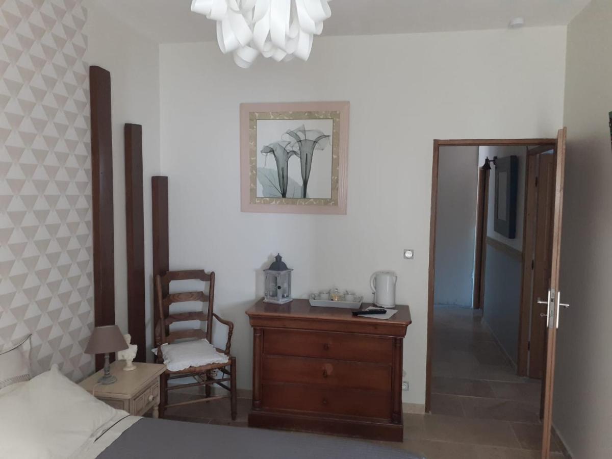 Les Olivades Bed and Breakfast Magalas Buitenkant foto