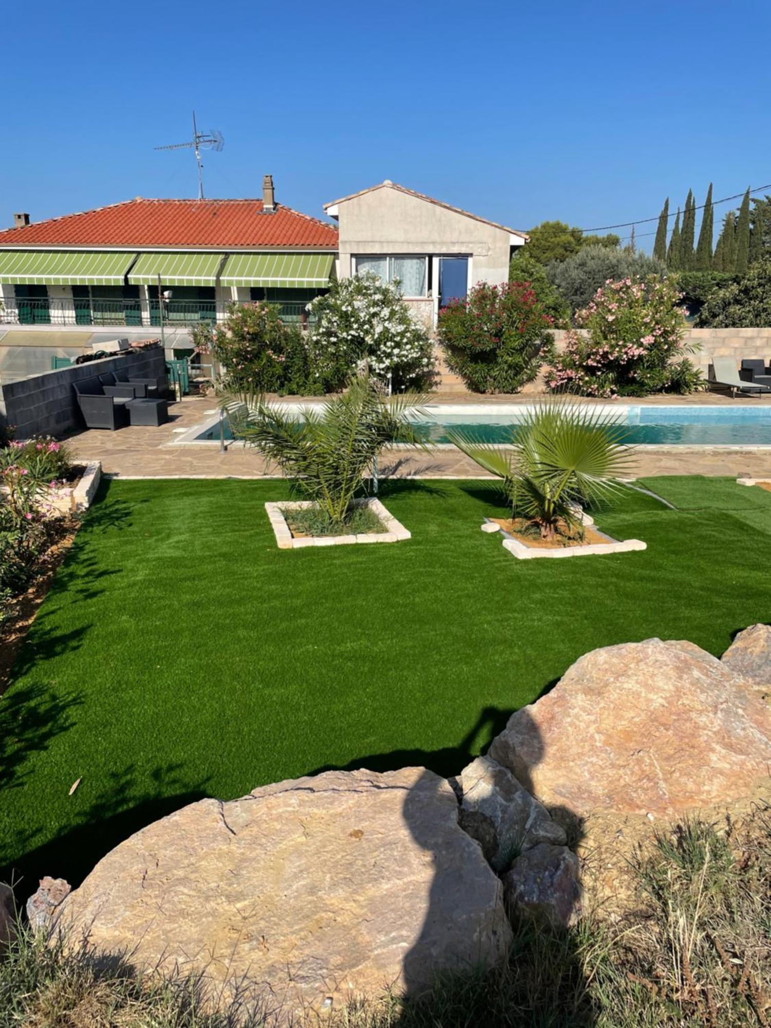 Les Olivades Bed and Breakfast Magalas Buitenkant foto